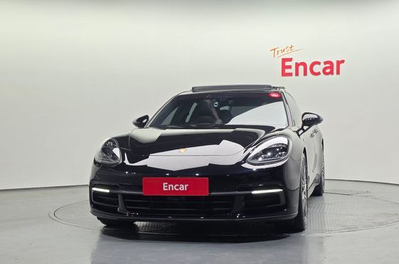 Porsche Panamera 3.0 AWD — пробег 56 359 км — фото 3 из 5