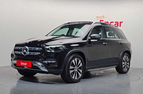 Mercedes-Benz GLE-Class GLE450 4MATIC — пробег 1 620 км — фото 1 из 5