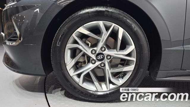 Hyundai Sonata 2.0 Premium — пробег 50 245 км — фото 5 из 5