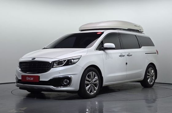 Kia Carnival 9-seater Noblesse — пробег 181 273 км — фото 1 из 5