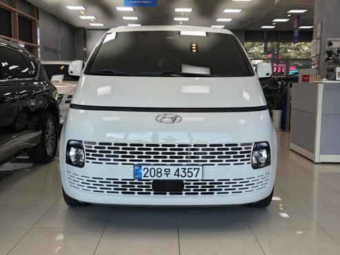Hyundai Staria Tourer 9-Seater Modern — пробег 49 268 км — фото 2 из 5