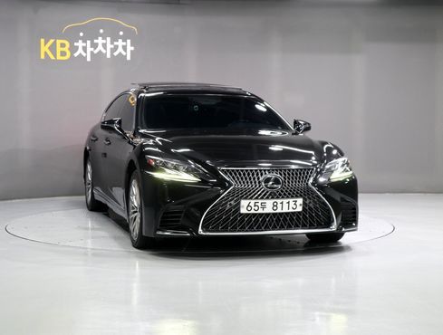 Lexus LS 3.5 Luxury AWD — пробег 147 726 км — фото 2 из 5