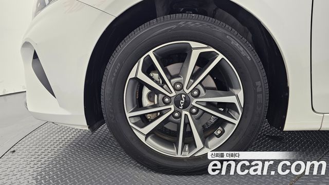 Kia K3 из Кореи Encar