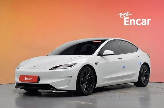 Tesla Model 3 Performance AWD — пробег 12 854 км — фото 1 из 5