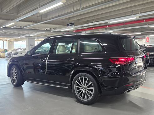 Mercedes-Benz GLS-Class GLS450 4MATIC — пробег 20 км — фото 4 из 5