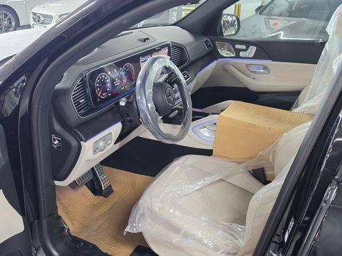 Mercedes-Benz GLS-Class GLS450 4MATIC — пробег 20 км — фото 5 из 5