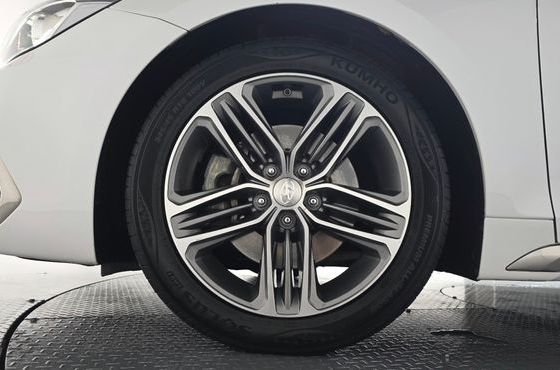 Hyundai Grandeur 2.4 Premium Special — пробег 113 830 км — фото 5 из 5