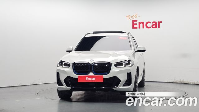 BMW iX3 из Кореи Encar