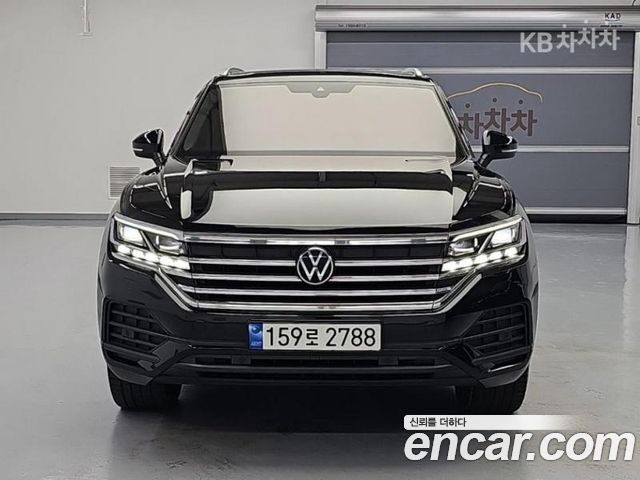 Volkswagen Touareg 3.0 TDI Premium — пробег 48 847 км — фото 1 из 5