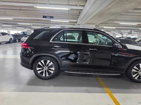 Mercedes-Benz GLE-Class GLE350 4MATIC — пробег 21 км — фото 5 из 5