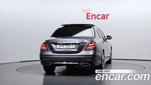 Mercedes-Benz E-Class из Кореи Encar