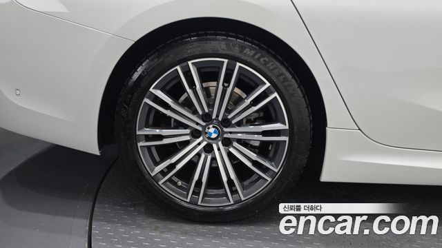 BMW 3-Series из Кореи Encar