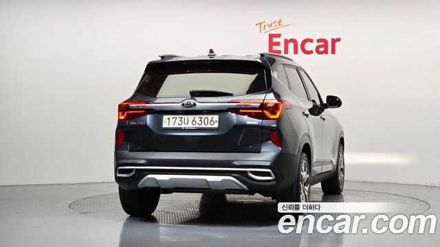 Kia Seltos из Кореи Encar