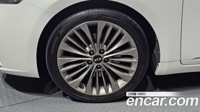 Kia K7 из Кореи Encar