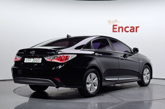 Hyundai Sonata 2.0 Modern — пробег 151 878 км — фото 2 из 5