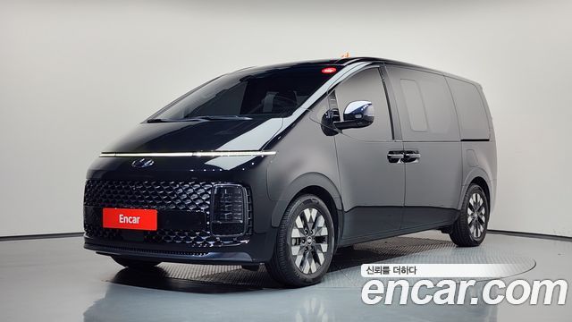 Hyundai Staria L3.5 Lounge 9-Seater Mobility — пробег 90 736 км — фото 1 из 5