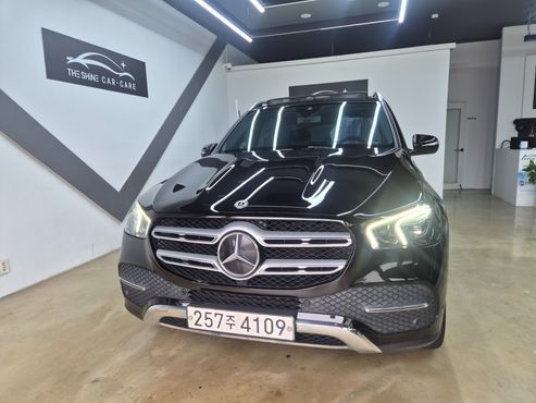 Mercedes-Benz GLE-Class GLE300d 4MATIC — пробег 182 963 км — фото 3 из 5