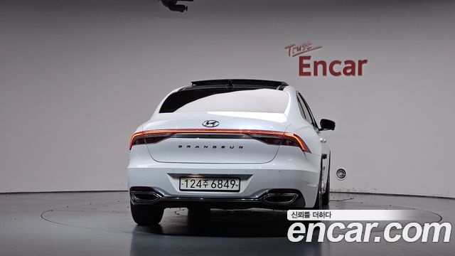 Hyundai Grandeur из Кореи Encar