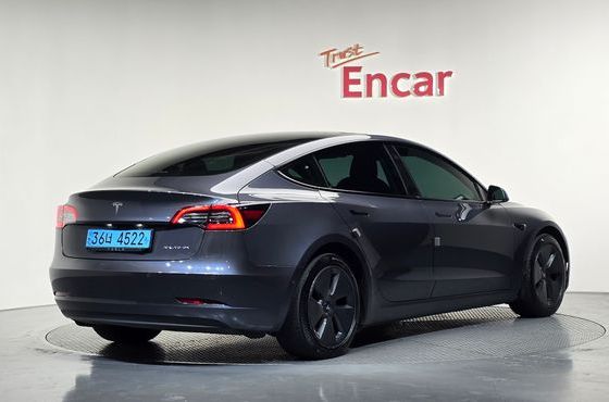 Tesla Model 3 Long Range AWD — пробег 141 534 км — фото 2 из 5