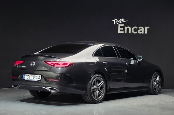 Mercedes-Benz CLS-Class CLS300d 4MATIC — пробег 37 047 км — фото 2 из 5