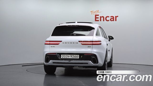 Genesis GV70 из Кореи Encar