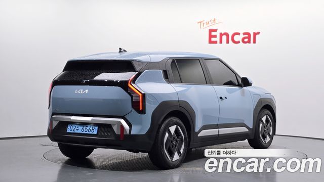 Kia EV3 из Кореи Encar