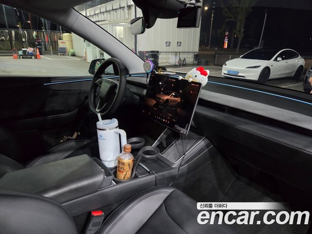 Tesla Model Y Long Range AWD — пробег 30 000 км — фото 5 из 5