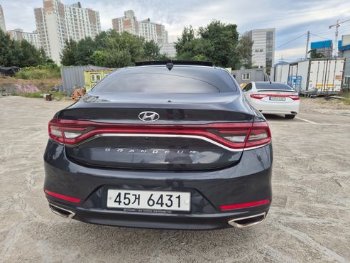 Hyundai Grandeur 2.4 Premium — пробег 51 229 км — фото 4 из 5