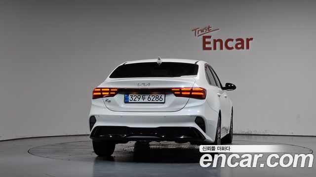 Kia K3 из Кореи Encar