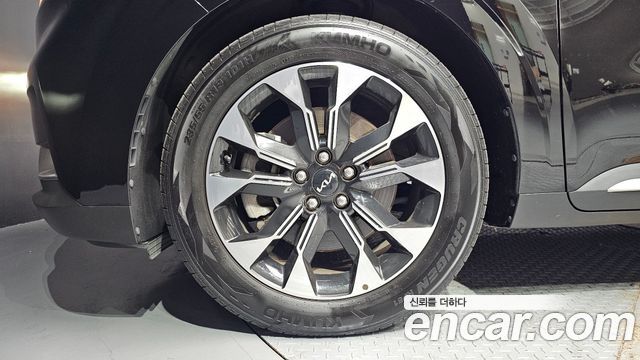 Kia Carnival Gasoline 7-Seater Noblesse — пробег 92 071 км — фото 5 из 5