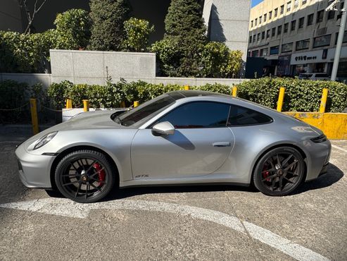 Porsche 911 Carrera 4 GTS — пробег 9 000 км — фото 2 из 5