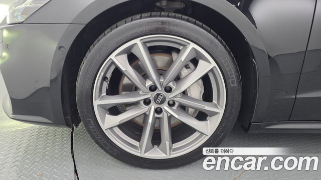 Audi A7 из Кореи Encar