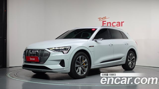 Audi e-tron из Кореи Encar