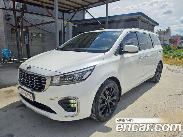 Kia Carnival из Кореи Encar