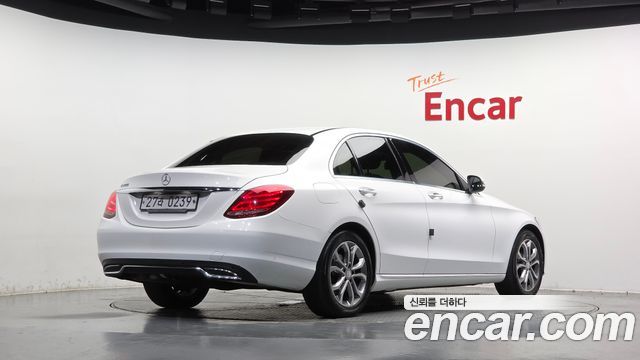 Mercedes-Benz C-Class из Кореи Encar