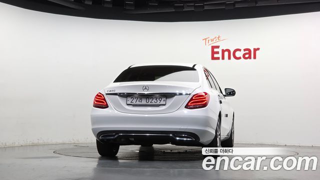 Mercedes-Benz C-Class из Кореи Encar