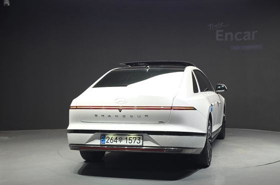 Hyundai Grandeur Calligraphy — пробег 39 612 км — фото 4 из 5