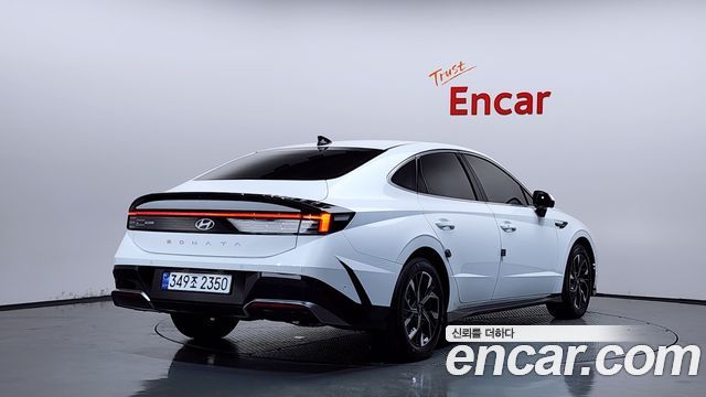 Hyundai Sonata 2.0 S — пробег 9 928 км — фото 2 из 5