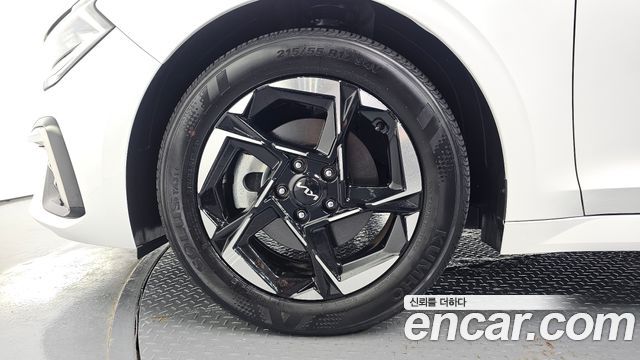 Kia K5 из Кореи Encar