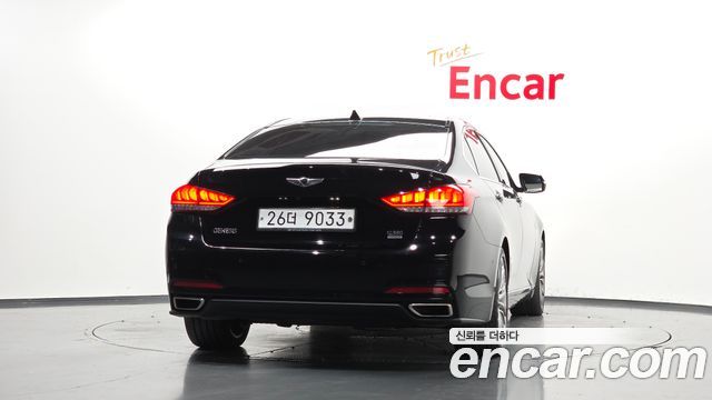 Hyundai Genesis из Кореи Encar