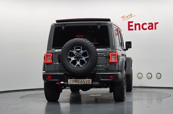 Jeep Wrangler 2.0 Rubicon Power Top 4Door — пробег 46 335 км — фото 4 из 5