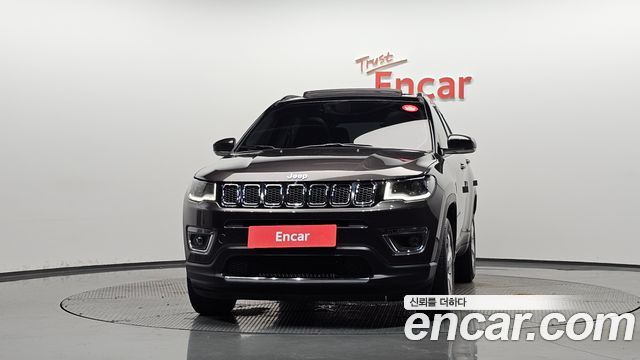 Jeep Compass 2.4 Limitied AWD — пробег 64 080 км — фото 3 из 5