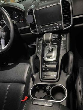 Porsche Cayenne 3.0 Diesel Platium Edition 958 — пробег 69 000 км — фото 3 из 5
