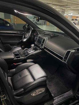 Porsche Cayenne 3.0 Diesel Platium Edition 958 — пробег 69 000 км — фото 4 из 5