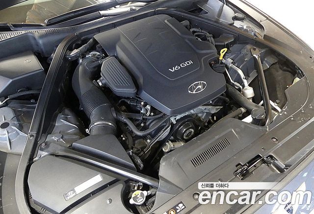 Hyundai Genesis из Кореи Encar