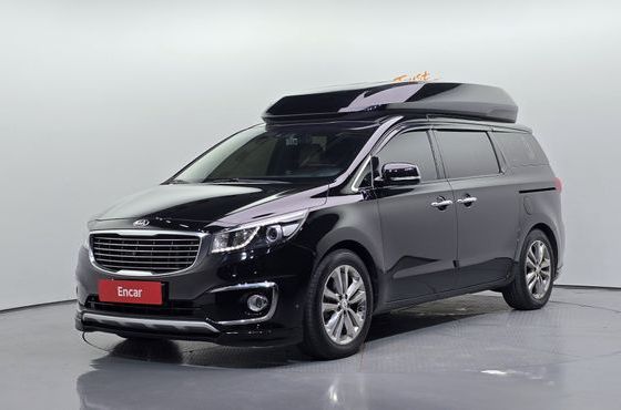 Kia Carnival 9-seater Hi-Limousine Noblesse — пробег 102 084 км — фото 1 из 5
