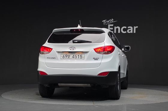 Hyundai Tucson Diesel(e-VGT) 4WD Smart — пробег 152 276 км — фото 4 из 5