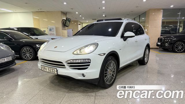 Porsche Cayenne 3.0 Diesel Platium Edition 958 — пробег 233 512 км — фото 1 из 5