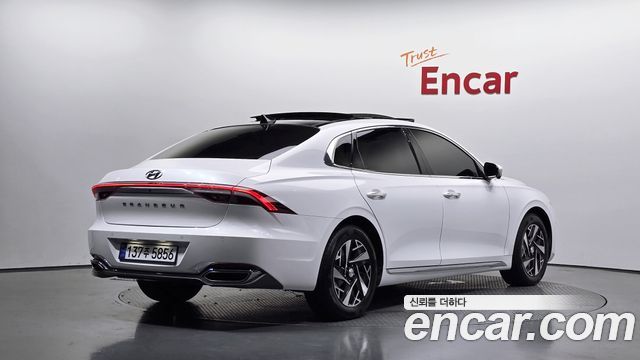 Hyundai Grandeur из Кореи Encar