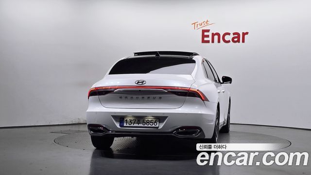 Hyundai Grandeur из Кореи Encar